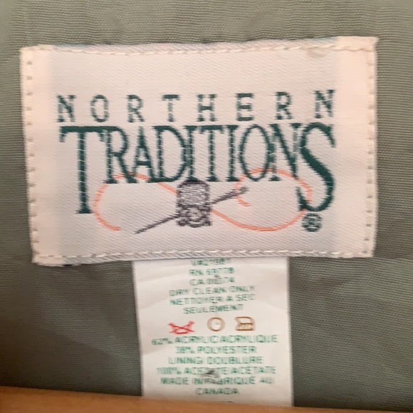 Aztec print vest - Picture 6 of 6